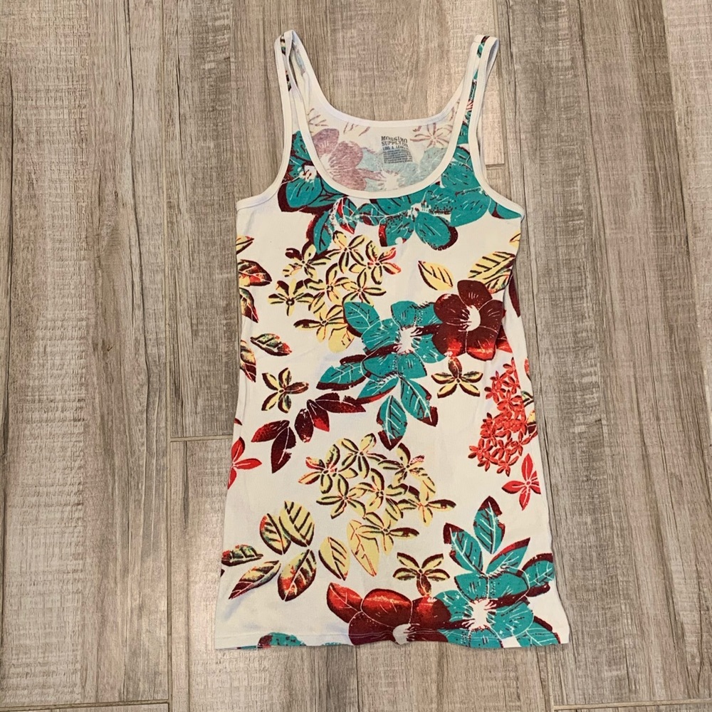 Mossimo Supply Co Long and Lean Tank Top XL